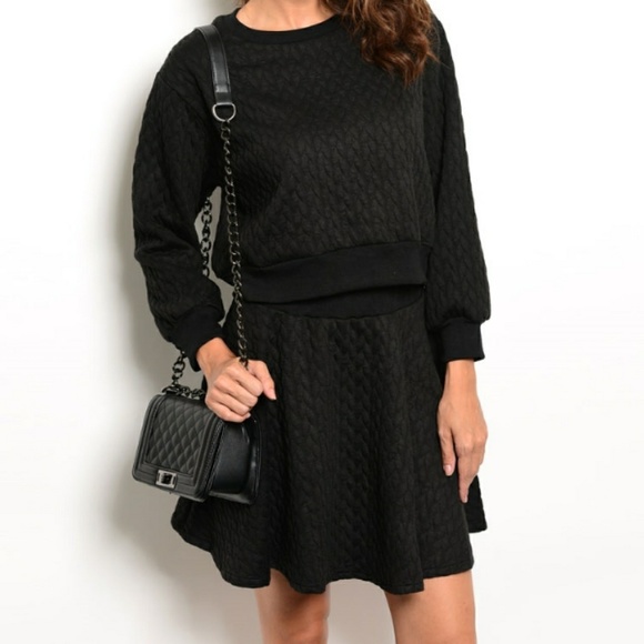 Dresses & Skirts - 1 M/L LEFT!! NWT Black TOP AND SKIRT SET!!!!